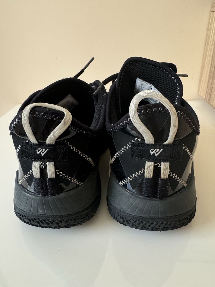 Nike - Jordan One Take II 40 номер