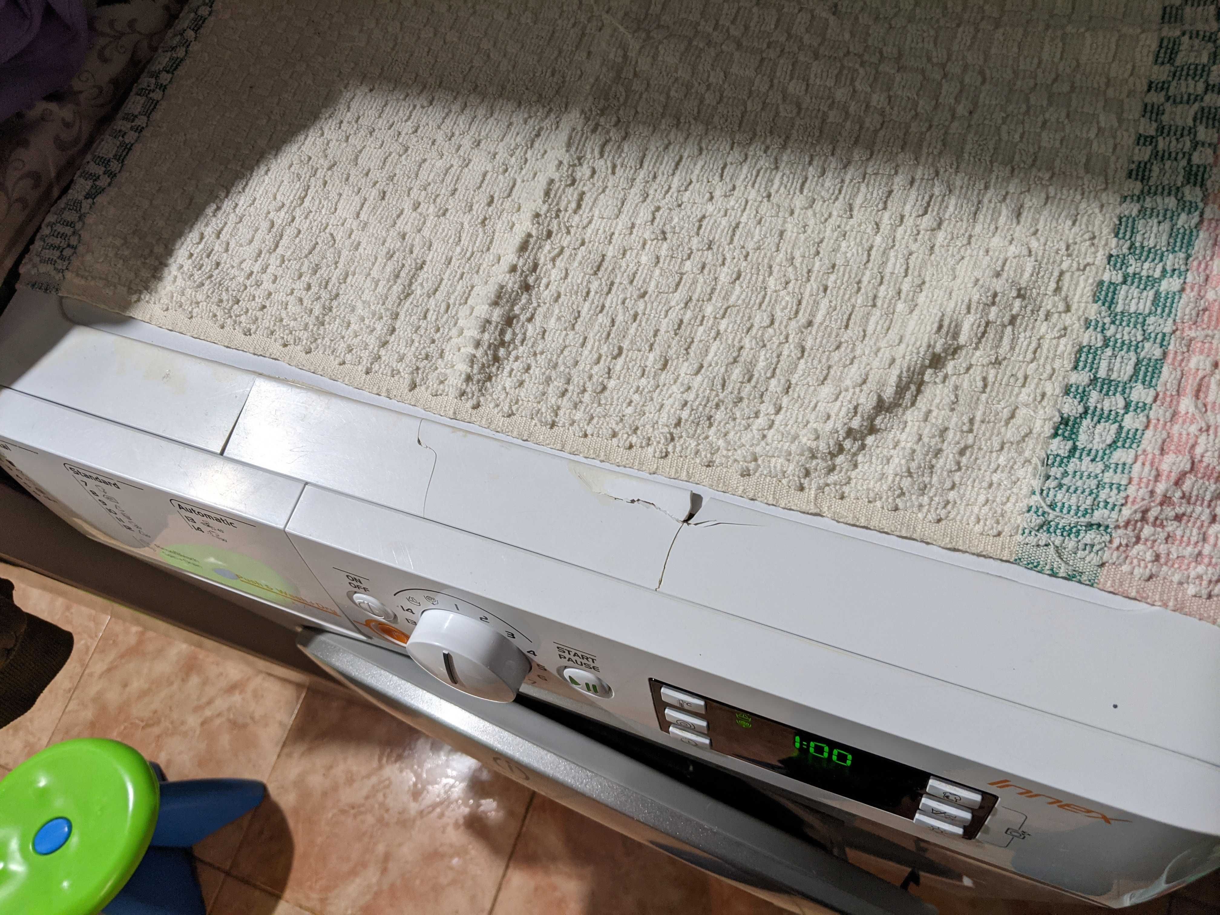 Mașină de spălat cu uscător Indesit
