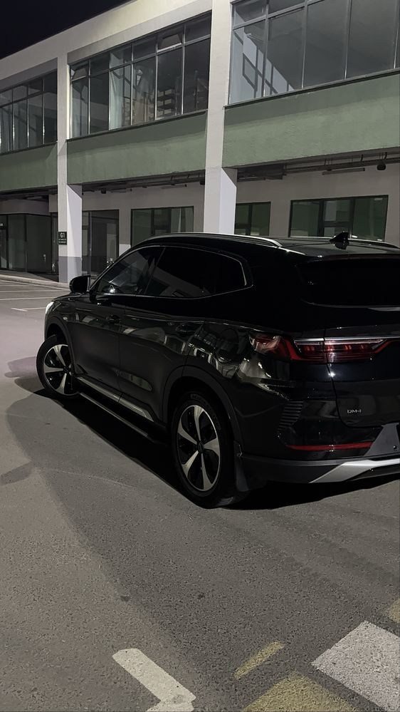 BYD SONG plyus DMi сотилади