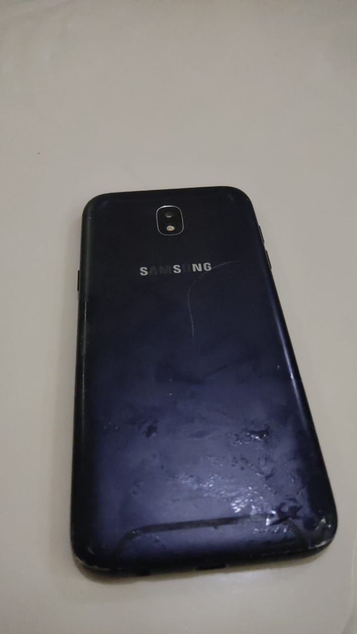 SAMSUNG J5 2015 год