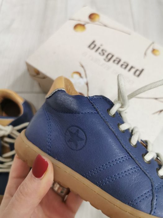 Ghete / pantofi din piele Bisgaard  mărimea 23