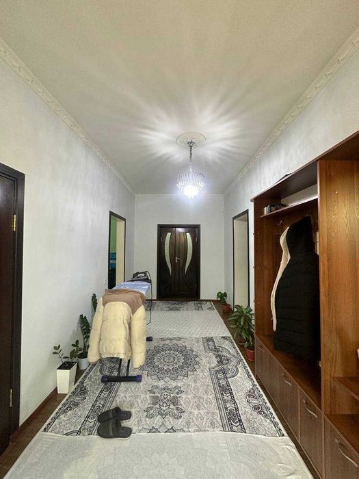 Сергели. Хонтепа махалля. 4 сотихда 7 хонали зор уй сотаман .