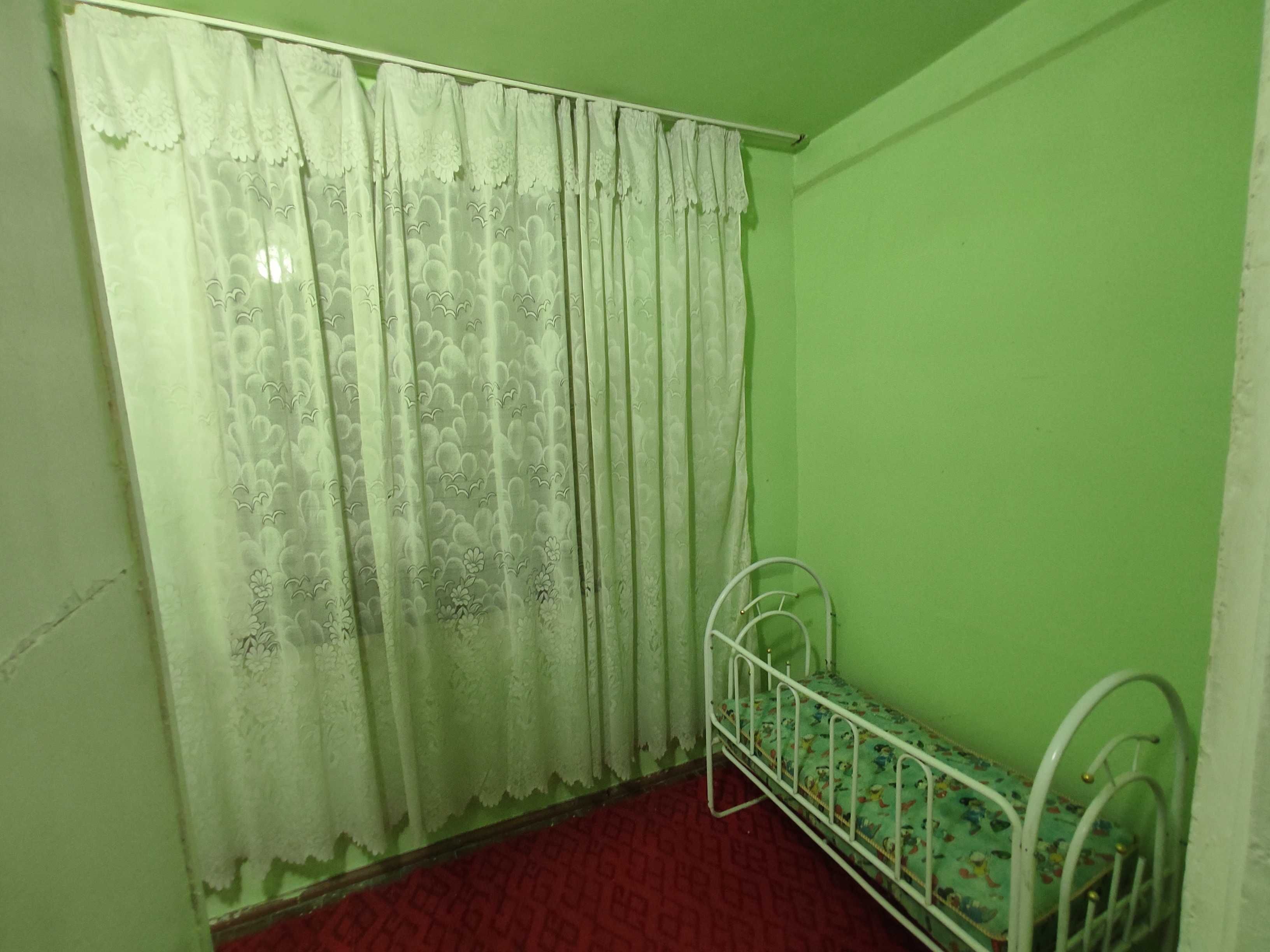 Bez makler kvartira Massiv Qoyliq-6 1-2/1/5