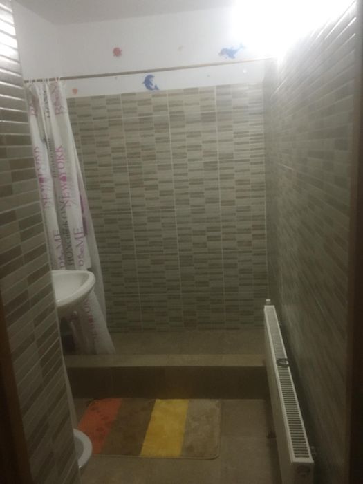 Apartament 2camere de inchiriat in targovite