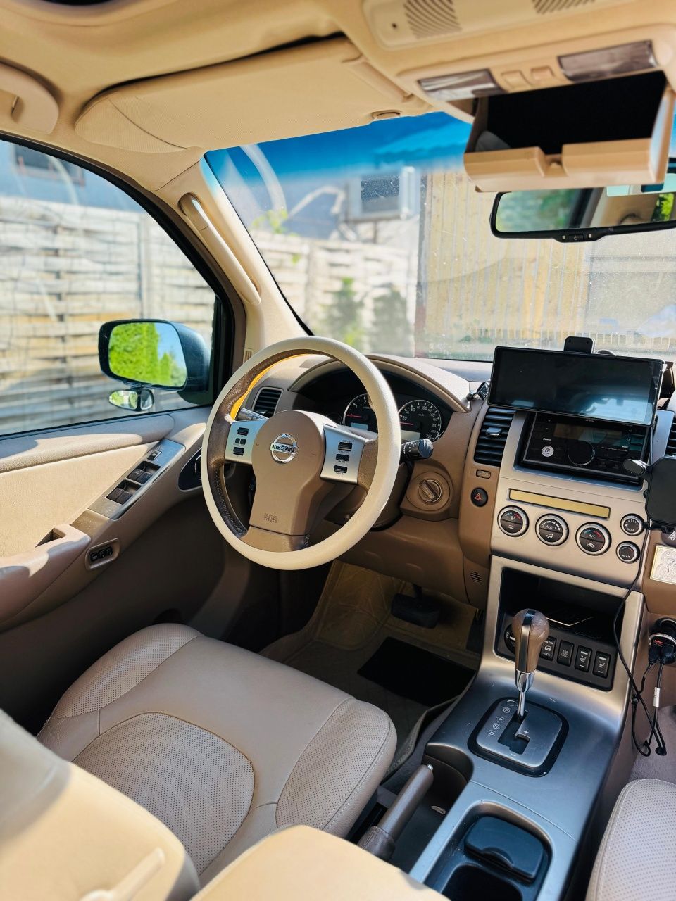 Nissan pathfinder 2006