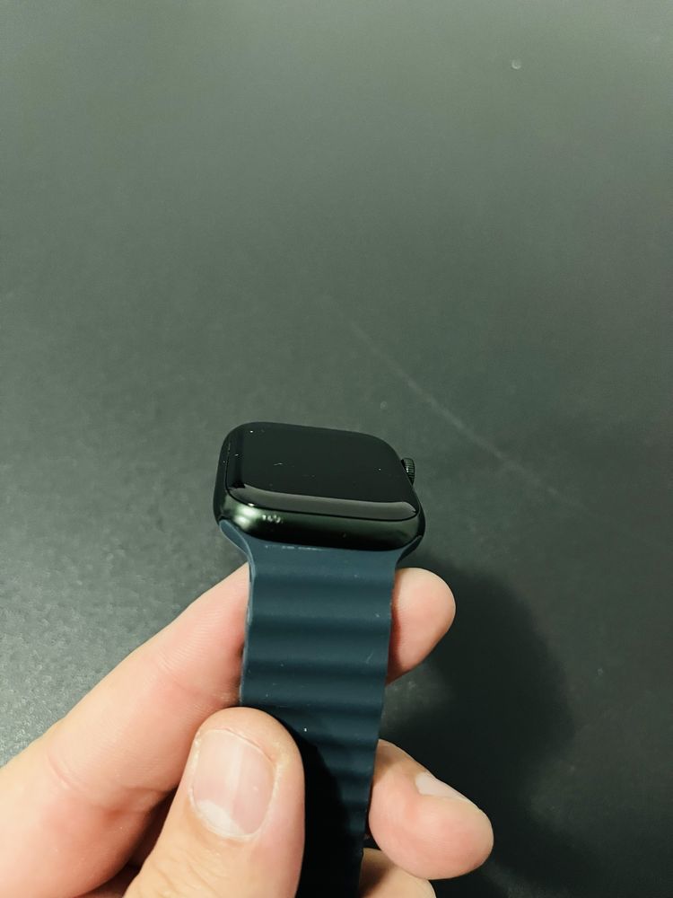 Apple watch 7  45 mm