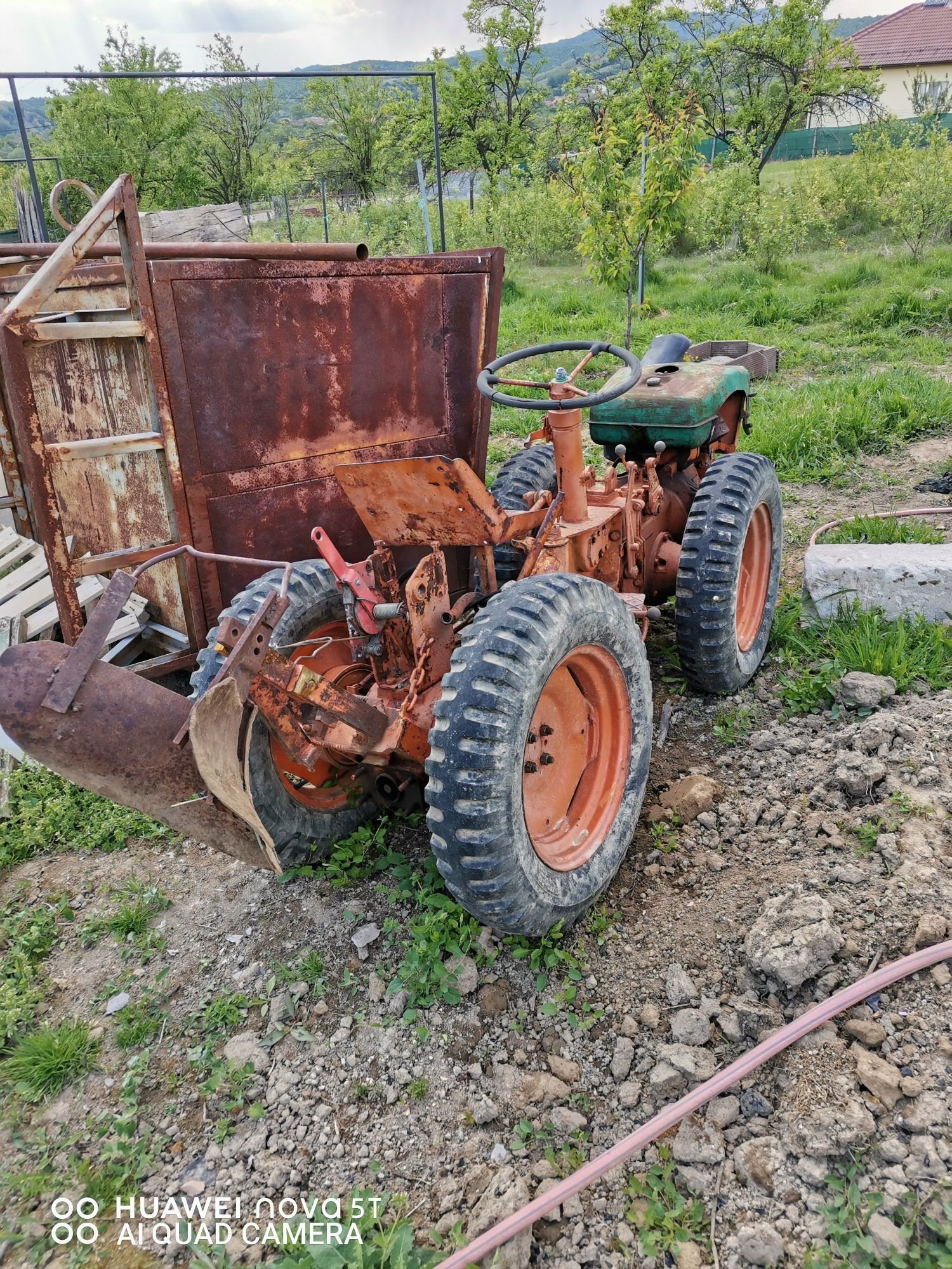 Tractoras  pasquali 4x4, dizel