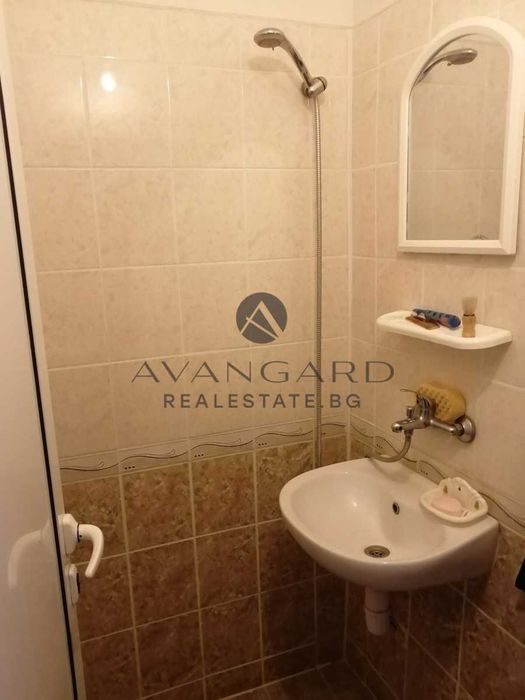 Продава се Тристаен апартамент в Пловдив, Кючук Париж - 86 кв.м за 1414 €/кв.м - Снимка #5