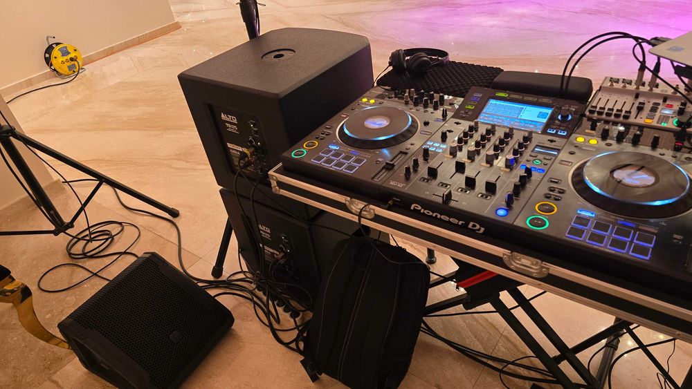 consola dj pioneer xdj xz 4 canale + flightcase inclus+ casti hd25