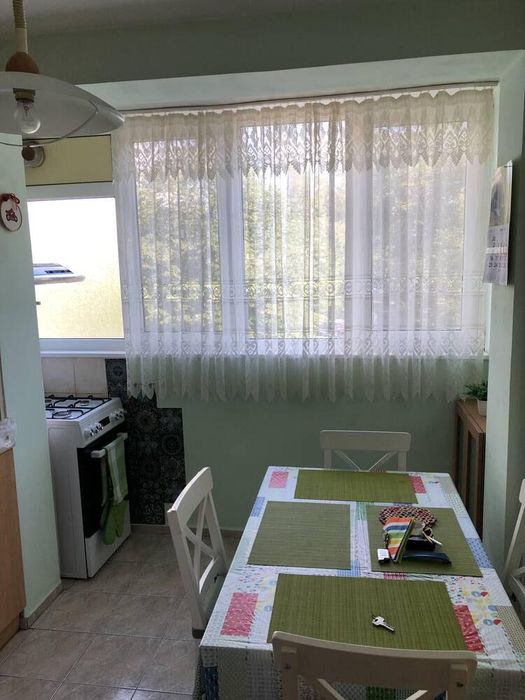 Дава се под наем Двустаен апартамент в Бургас, Лазур - 68 кв.м за 510 € - Снимка #3