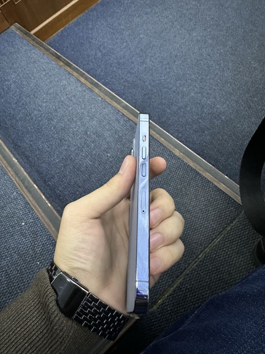 Iphone 13 pro blue