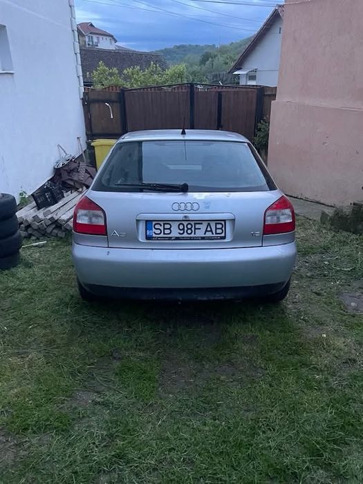 Vând Audi A3 18t