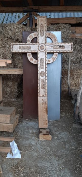 troita din lemn masiv din stejar