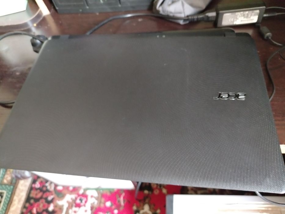 Продаётся ноутбук acer i 3