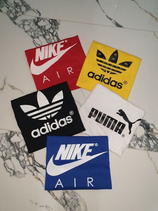 Set 5 tricouri 80 lei