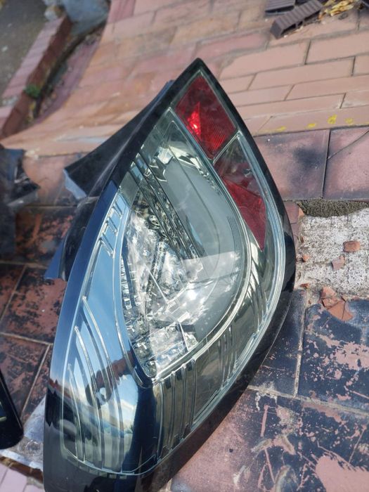 Ляв и десен стопове за опел корса д 3 врати  стопове за OPEL CORSA D
