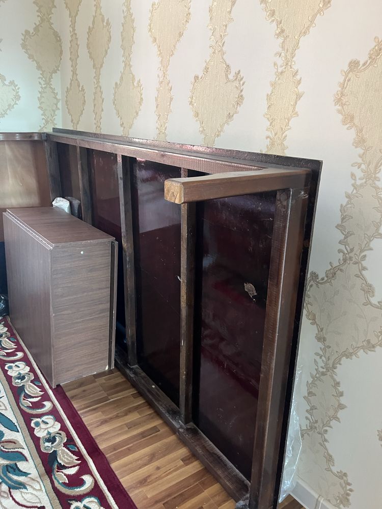 Хонтахта стол книжка