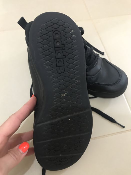 Детски маратонки Adidas,номер 35 1/2