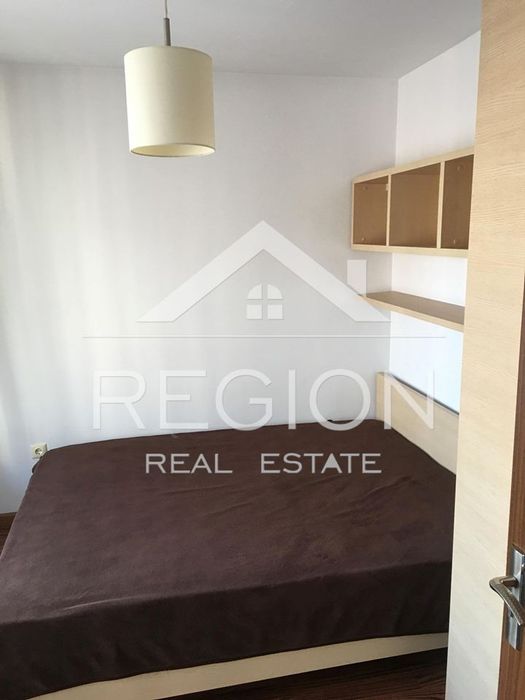 Дава се под наем Тристаен апартамент в Варна, Червен площад - 80 кв.м за 612 € - Снимка #8