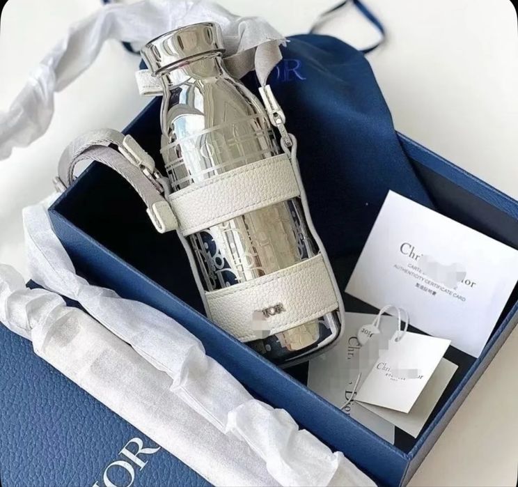 Термобутылка с чехлом Dior