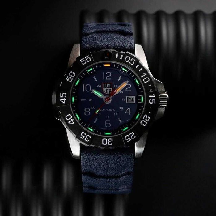 Мъжки часовник Luminox Navy SEAL Steel CARBONOX™ XS.3253.CB