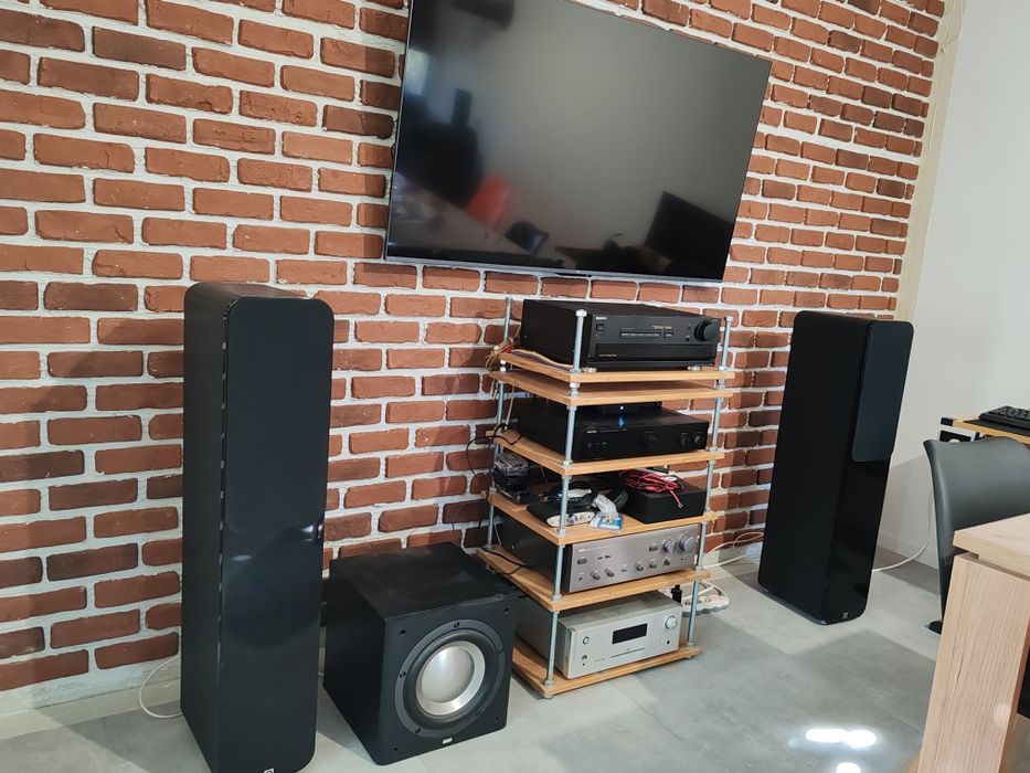 Q-acoustics 3050
