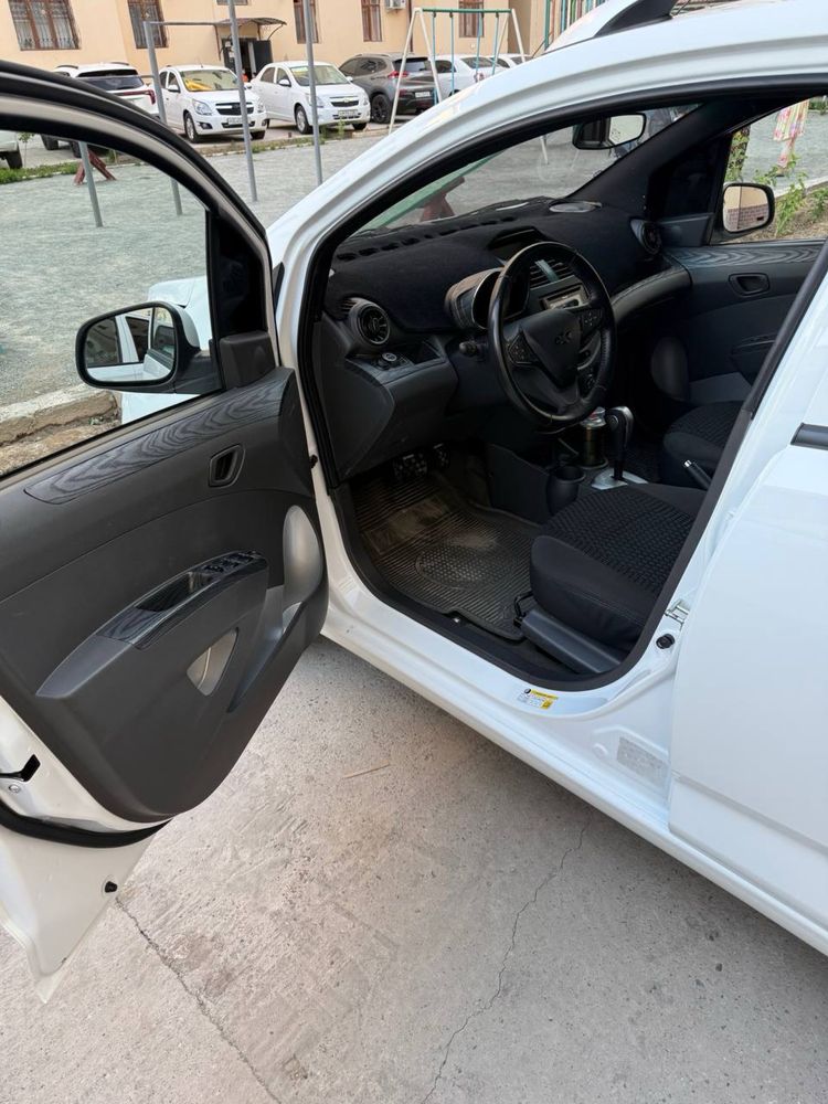 Chevrolet  Spark