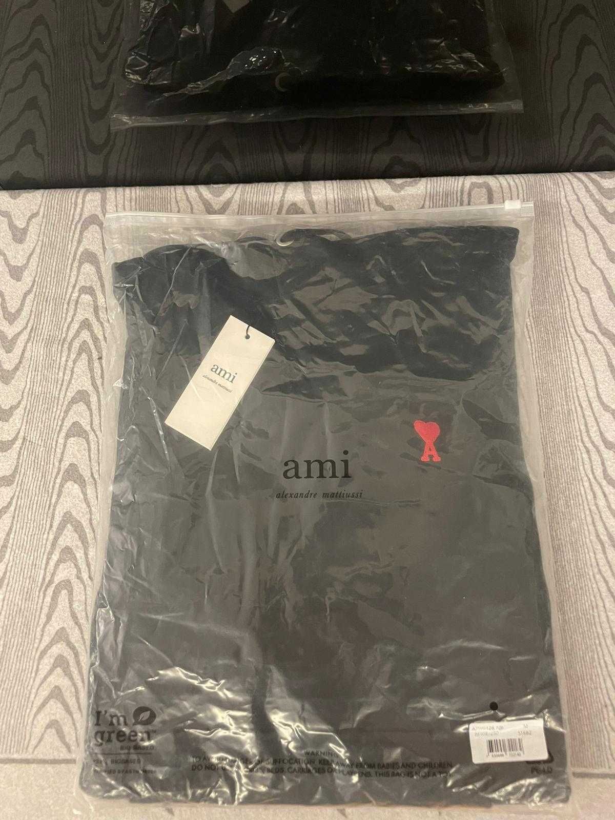 Ami Paris Hoodie