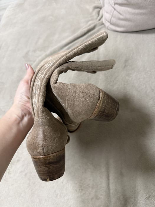 Ciocate cizme piele intoarsa 38 crem