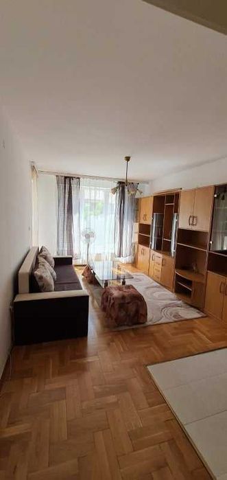 Дава се под наем Двустаен апартамент в София, Стрелбище - 60 кв.м за 561 € - Снимка #1