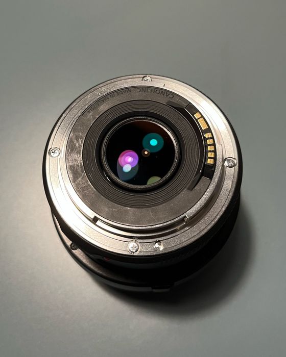 Canon 5D Mark II + 50 mm f/1.8 + accesorii – stare foarte bună