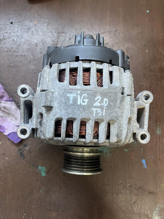 Alternator electromotor  vw Tiguan 2.0 TSI an  2009  cod: 06J903023C