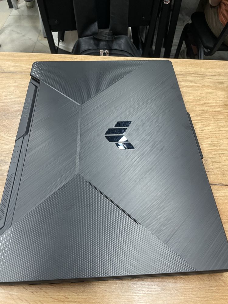 Продается игровой ноутбук ASUS TUF GAMING A15
