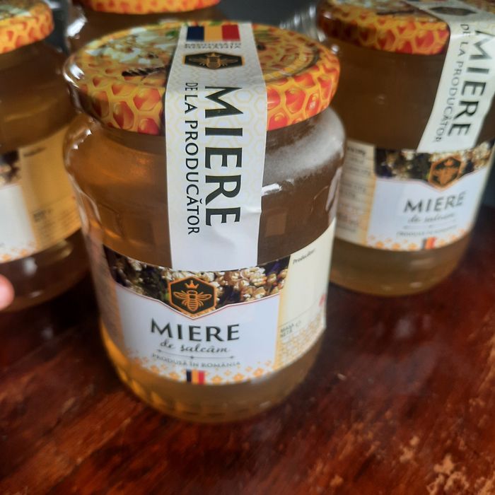 Miere de albine din producție proprie