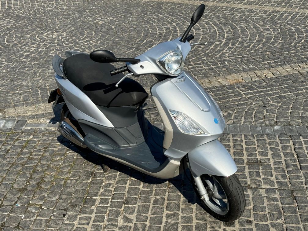 Scuter Piaggio FLY cu carte RAR ,ITP,fiscal MADE IN ITALIA