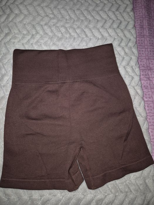 Pantaloni scurți pentru sport/sala.