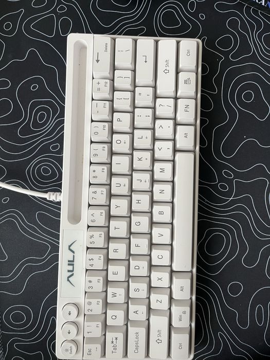 Клавитура AULA F3061