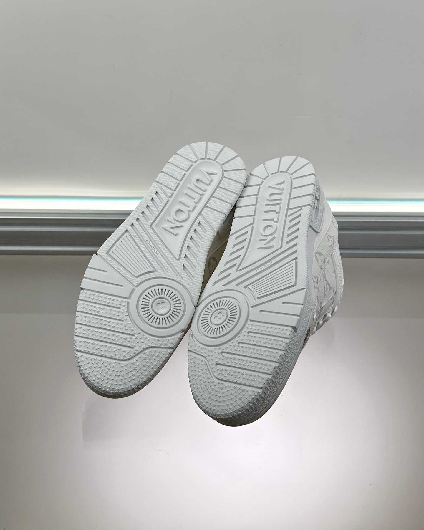 Adidasi Louis Vuitton Trainers Calitate Premium