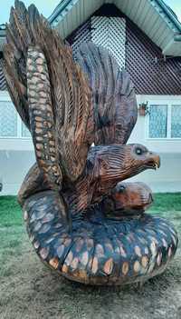 Vultur și șarpe sculptat din lemn ( fag) 140 cm