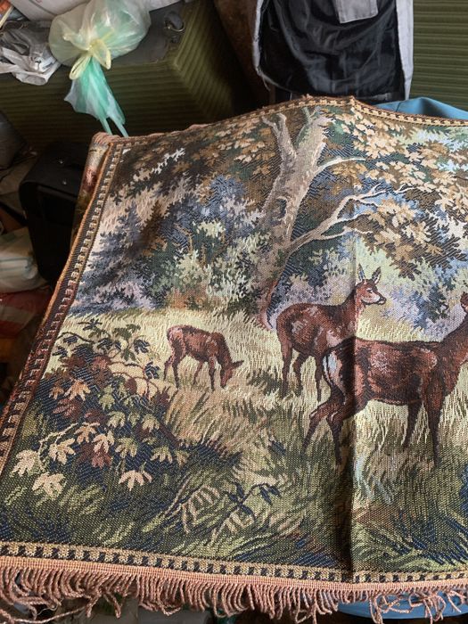 Ретро изделия от плат и кожа от Социализма