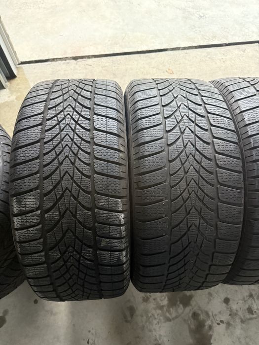 Anvelope de iarna 255/50 R19