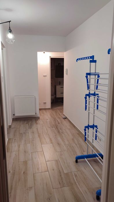 Apartament 2 camere decomandat pentru închiriat
