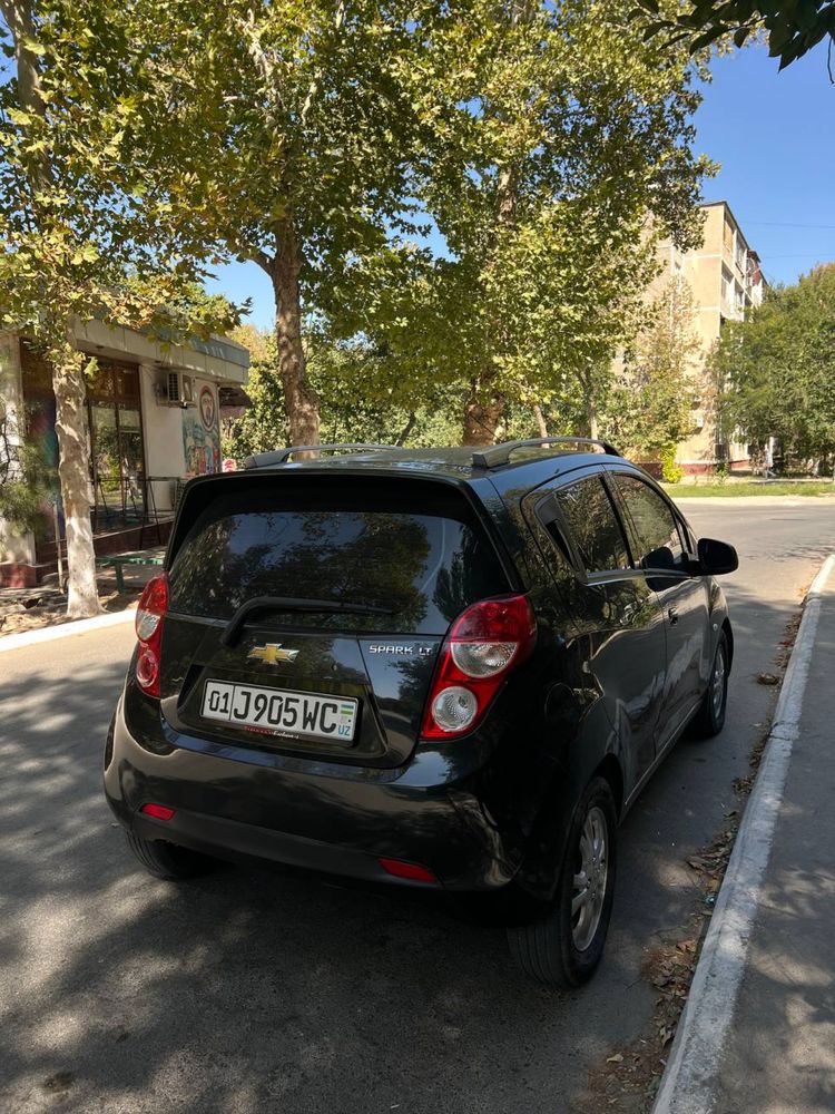 Srochno Spark avtomat 2013