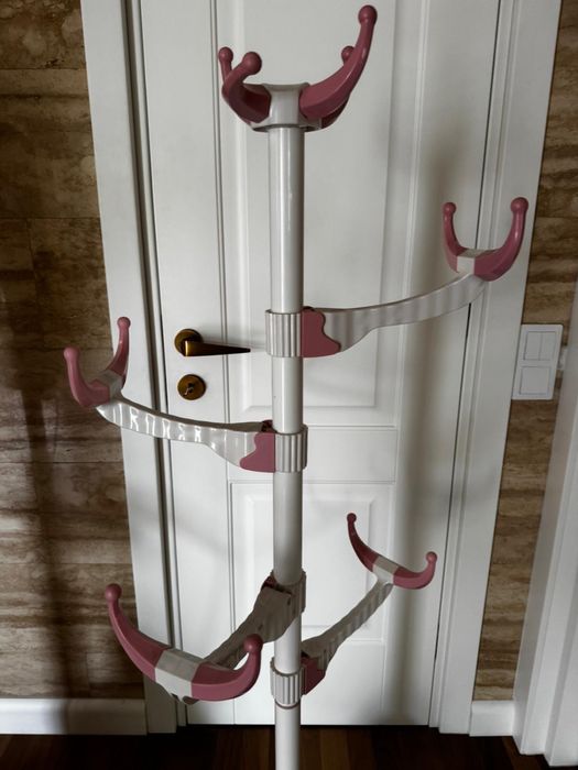 Vand cuier camera fetita