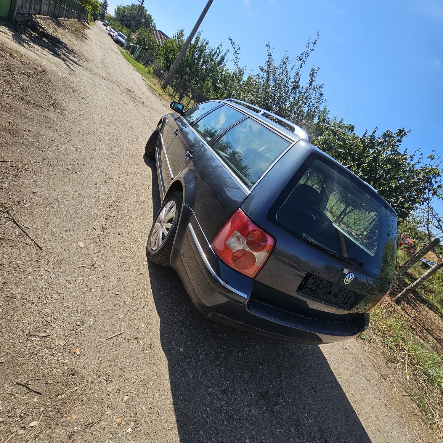 Пасат 5.5 v6 4x4 193k.s на части само