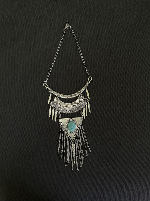 Украшения в национальном стиле