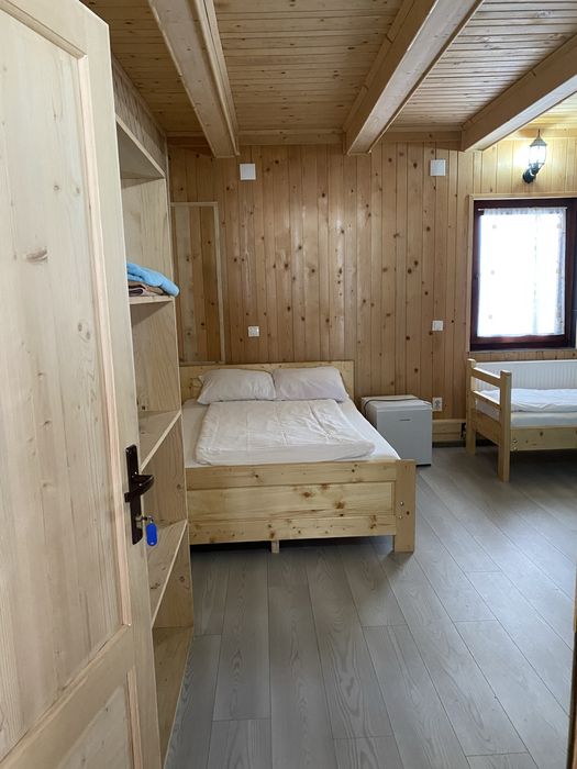 Inchiriez cabana Padiș