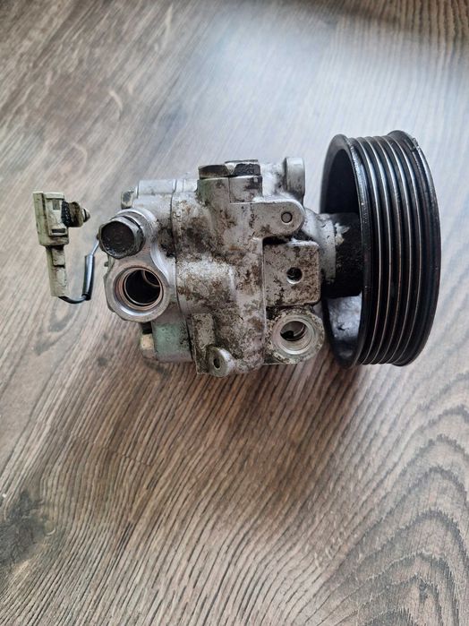 Хидравлична помпа Subaru Legacy IV 3.0 AWD 245к.с.