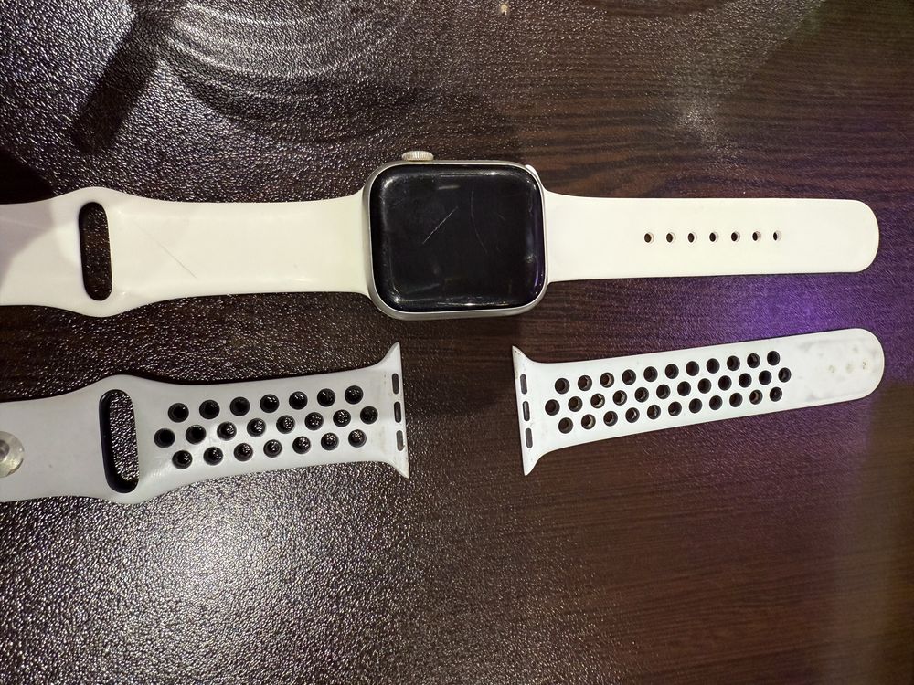 Apple Watch Series 7, Nike Starlight Aluminium