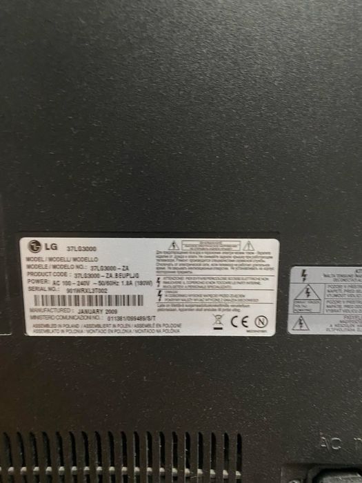 Телевизор 40 инча LG